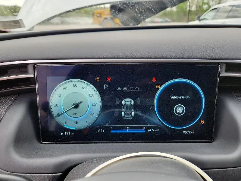 2024 HYUNDAI TUCSON SEL  