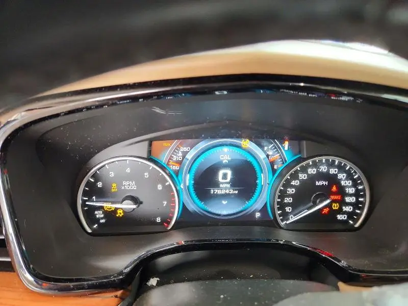 2017 CADILLAC XT5 PLATINUM  