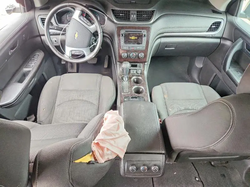 2017 CHEVROLET TRAVERSE LT  