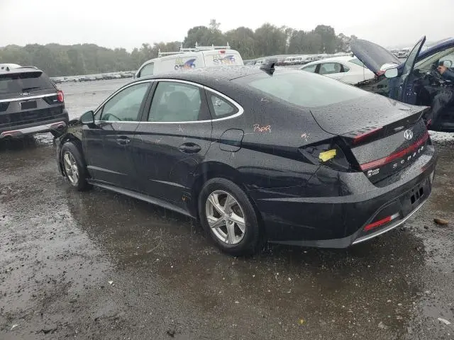 2022 HYUNDAI SONATA SE  