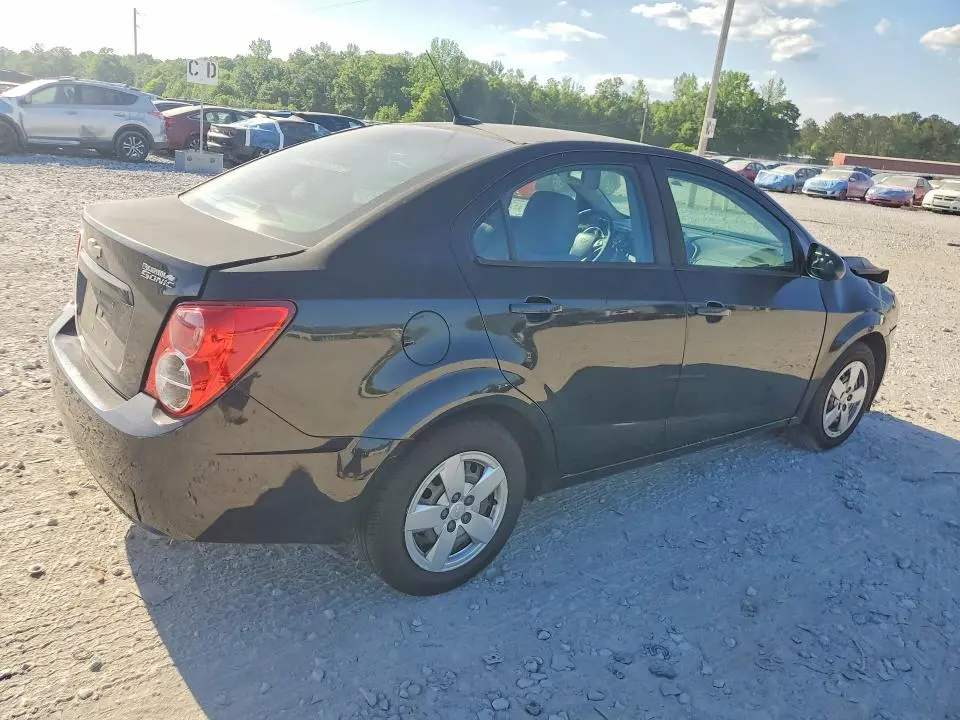 2013 CHEVROLET SONIC LS  