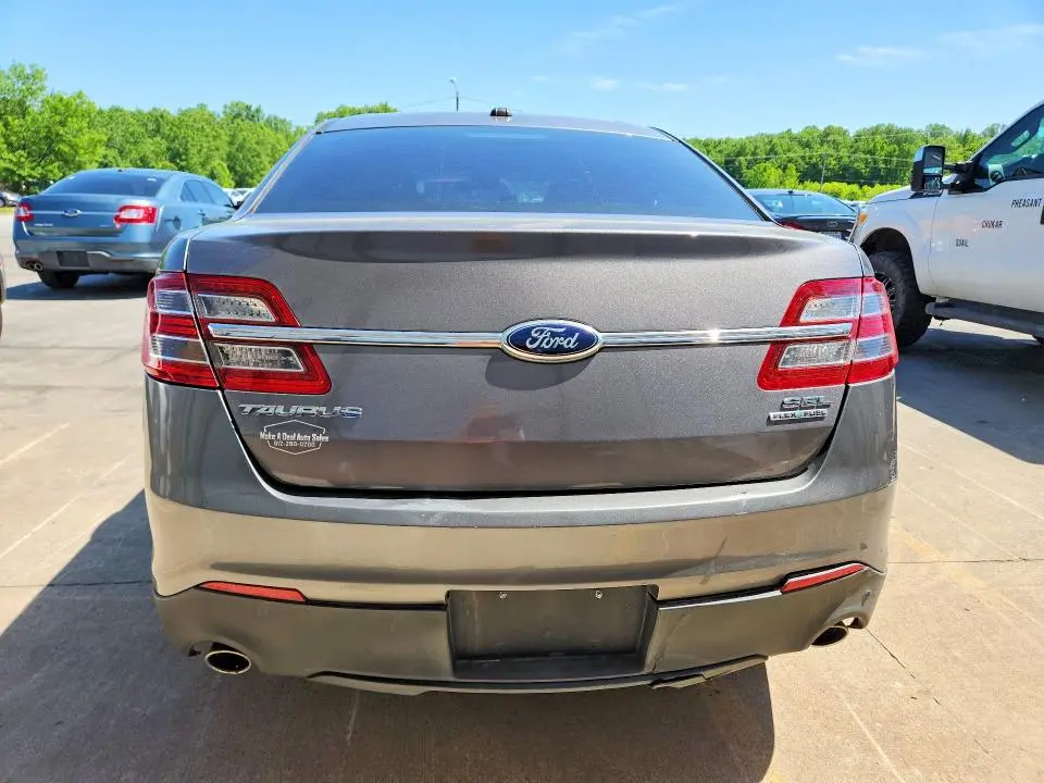 2013 FORD TAURUS SEL  