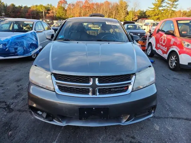 2013 DODGE AVENGER SE  