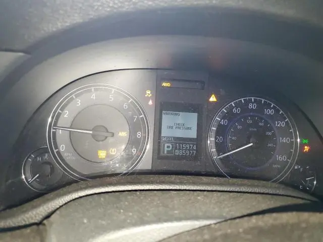 2011 INFINITI G37   