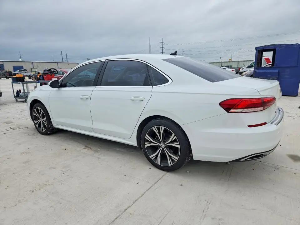 2021 VOLKSWAGEN PASSAT SE  
