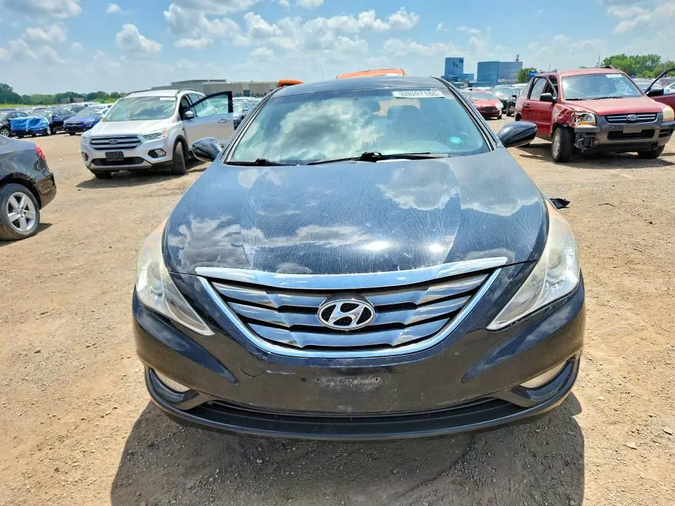 2013 HYUNDAI SONATA SE  