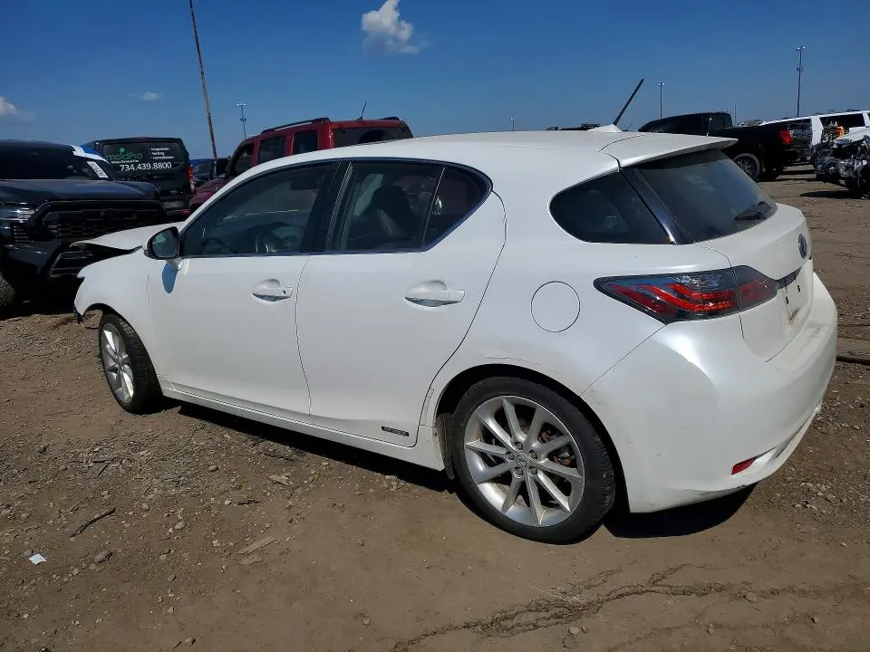 2011 LEXUS CT 200  