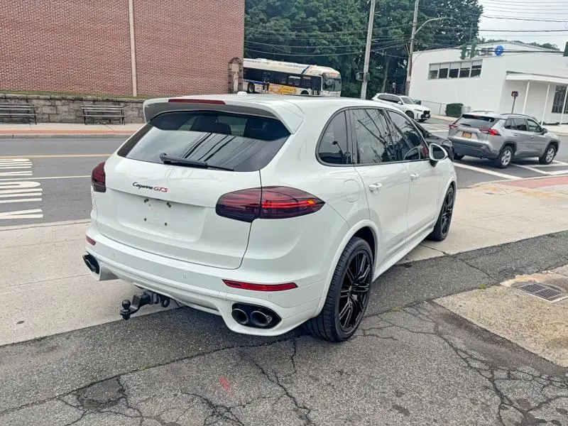 2016 PORSCHE CAYENNE GTS  