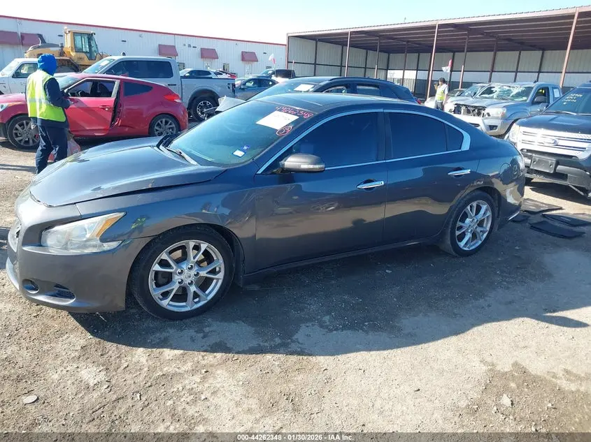 2013 NISSAN MAXIMA 3.5 SV