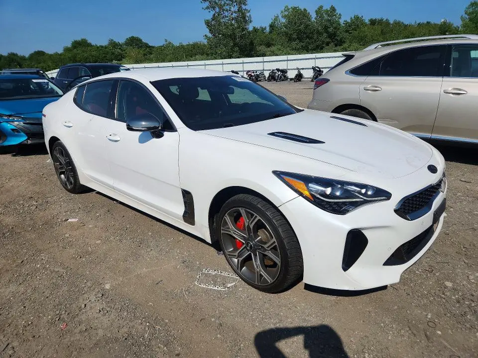 2020 KIA STINGER GT  
