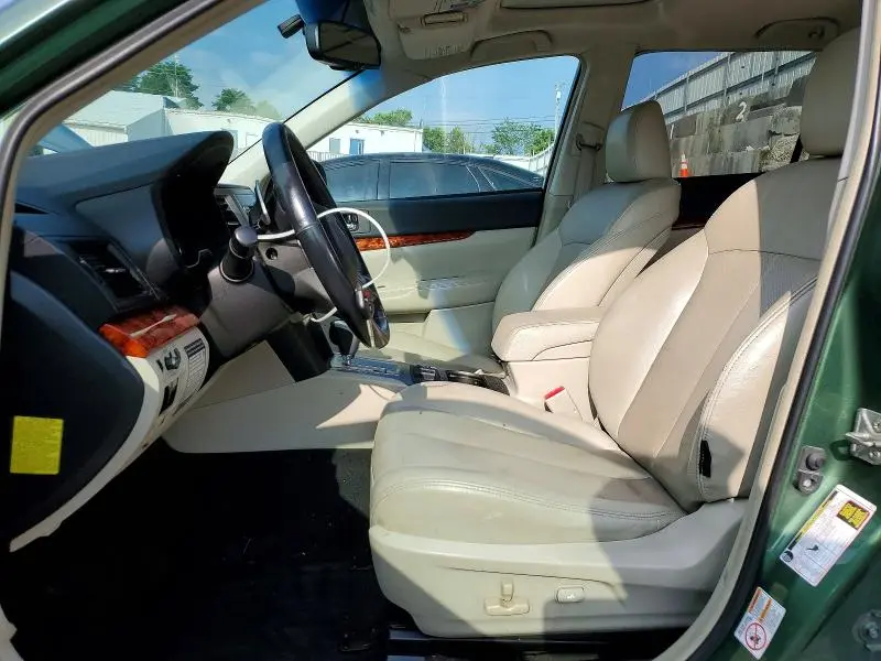 2010 SUBARU OUTBACK 2.5I LIMITED  