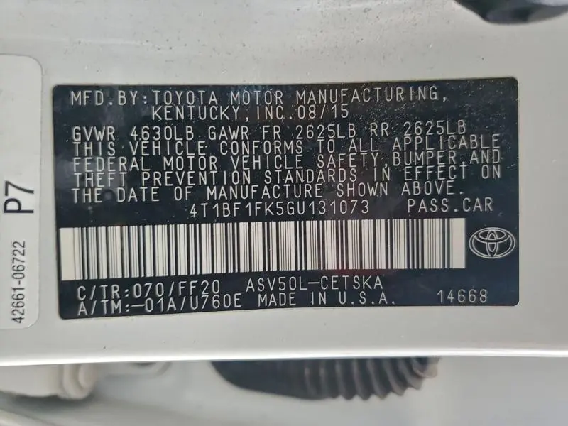 2016 TOYOTA CAMRY LE  