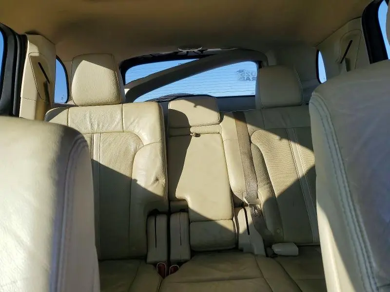 2015 LINCOLN MKT   