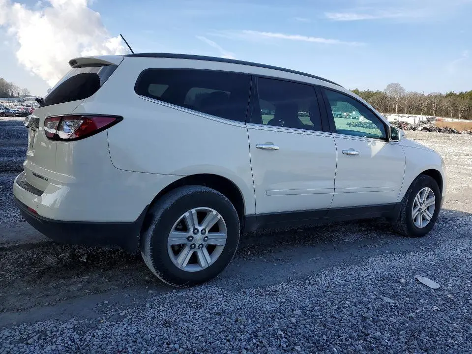 2014 CHEVROLET TRAVERSE LT  
