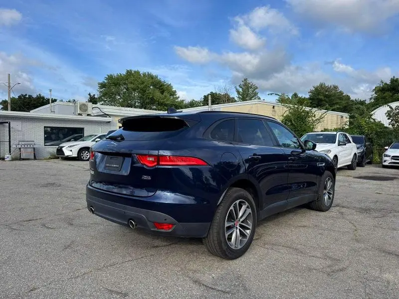 2017 JAGUAR F-PACE PREMIUM  