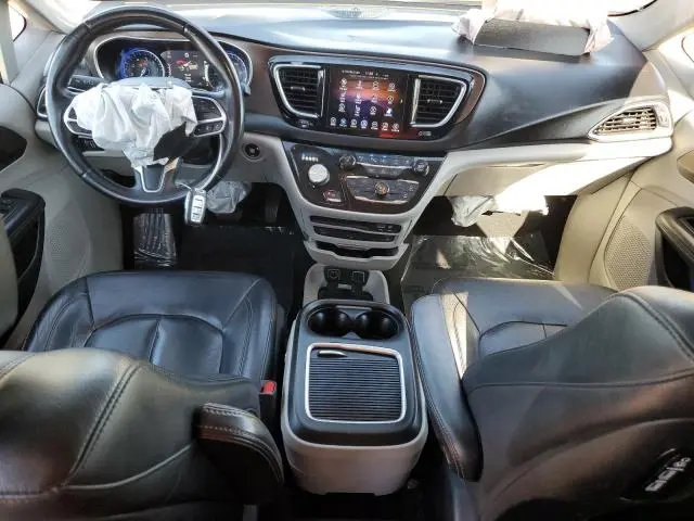 2017 CHRYSLER PACIFICA TOURING L PLUS  