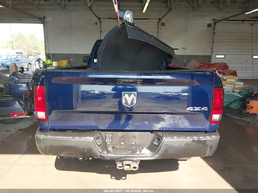 2018 RAM 2500 TRADESMAN  4X4 8' BOX