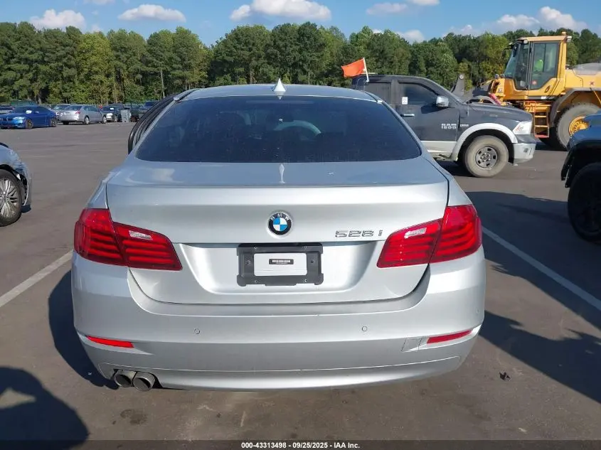 2016 BMW 528I  