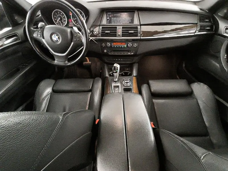 2011 BMW X6 XDRIVE50I  