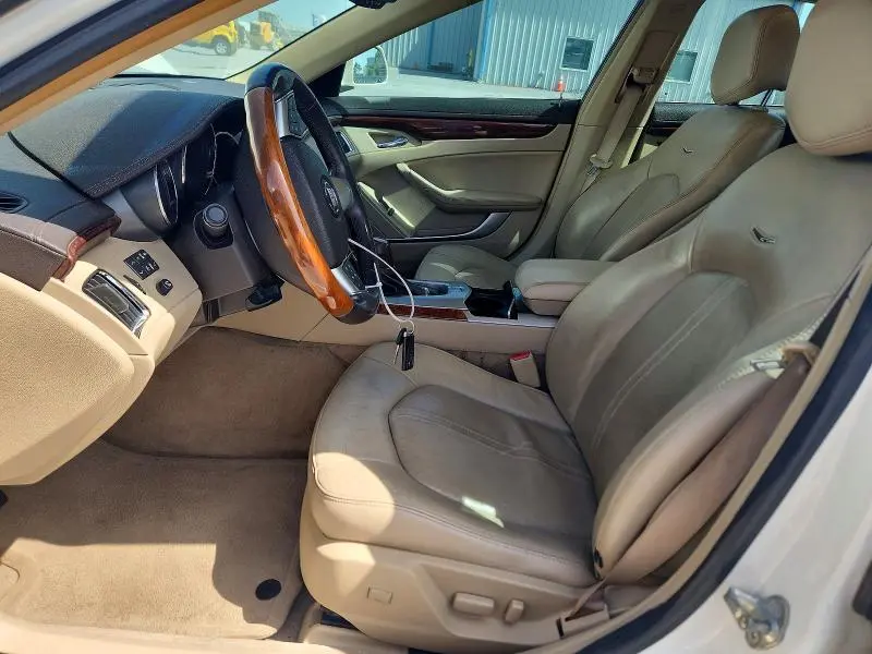 2010 CADILLAC CTS LUXURY COLLECTION  