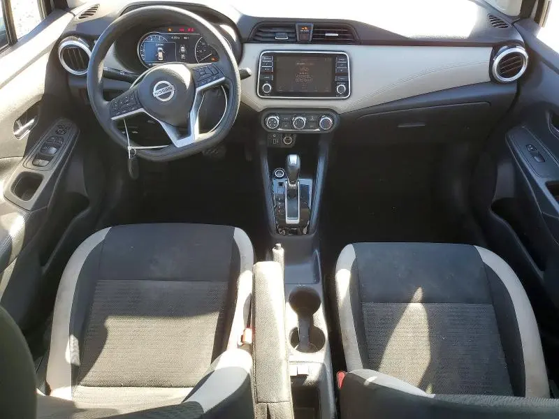 2020 NISSAN VERSA SV  
