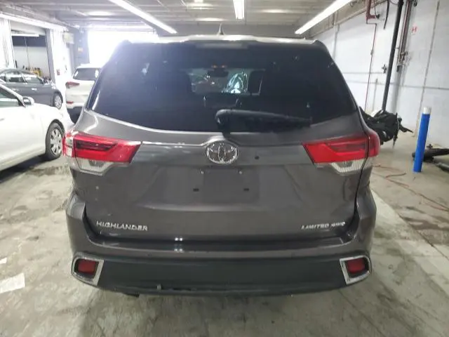 2019 TOYOTA HIGHLANDER LIMITED  