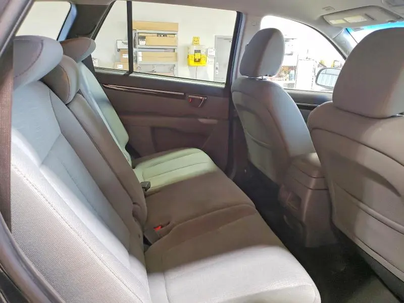 2012 HYUNDAI SANTA FE GLS  