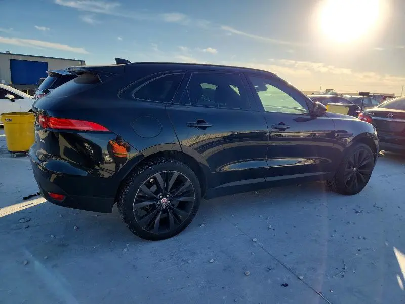 2018 JAGUAR F-PACE PRESTIGE  