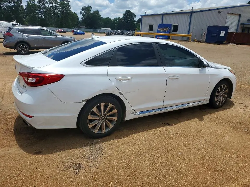 2015 HYUNDAI SONATA SPORT  