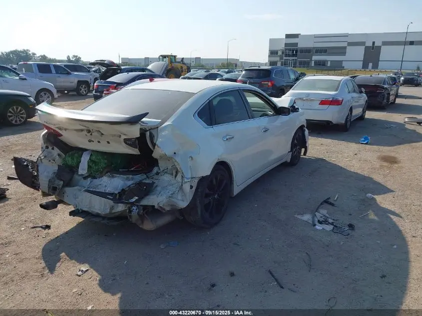 2017 NISSAN ALTIMA 2.5 SR