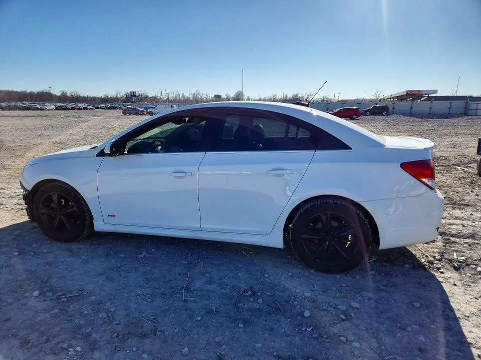 2015 CHEVROLET CRUZE LT  
