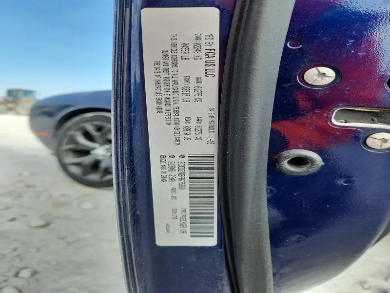 2015 DODGE CHALLENGER SXT  
