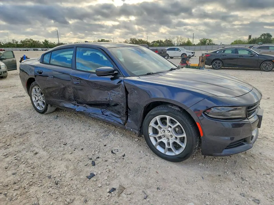 2016 DODGE CHARGER SXT  