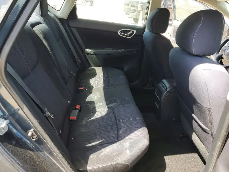 2016 NISSAN SENTRA SV  