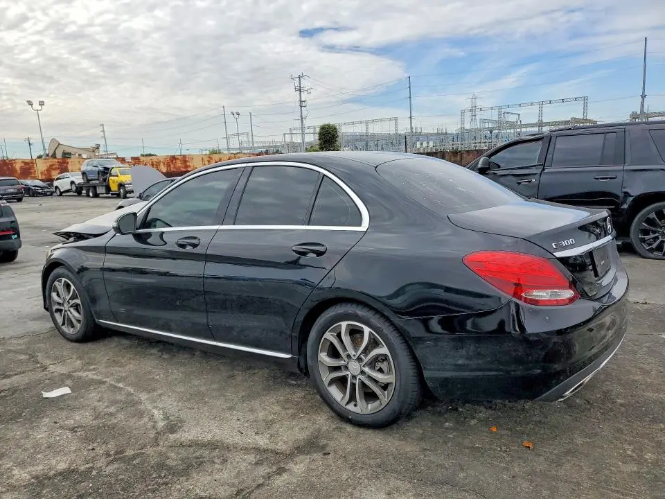 2016 MERCEDES-BENZ C 300  