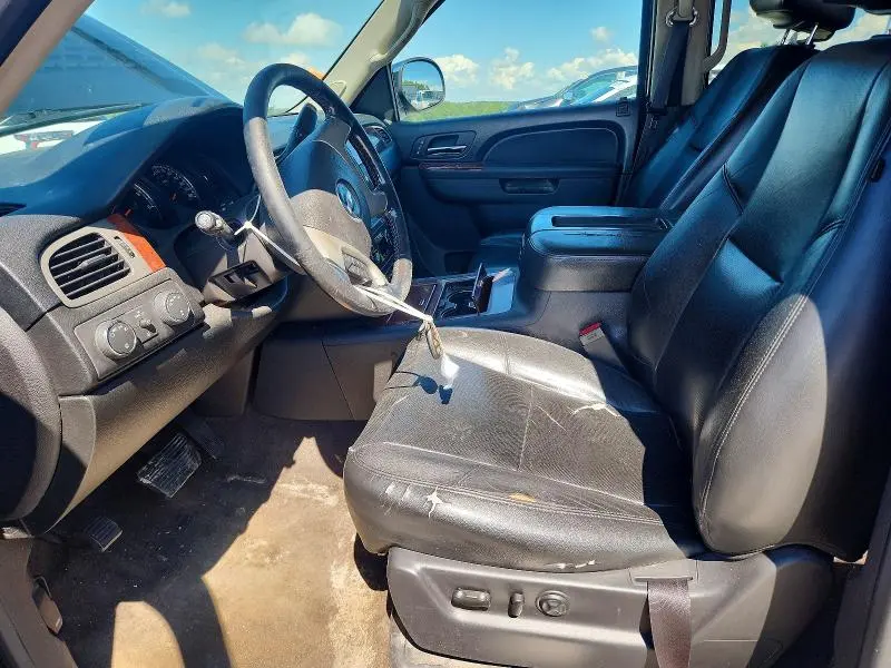2013 CHEVROLET SUBURBAN K1500 LTZ  
