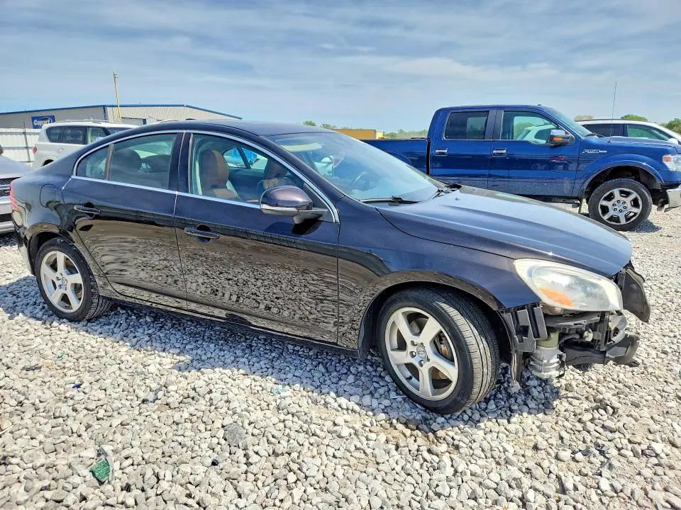 2012 VOLVO S60 T5  