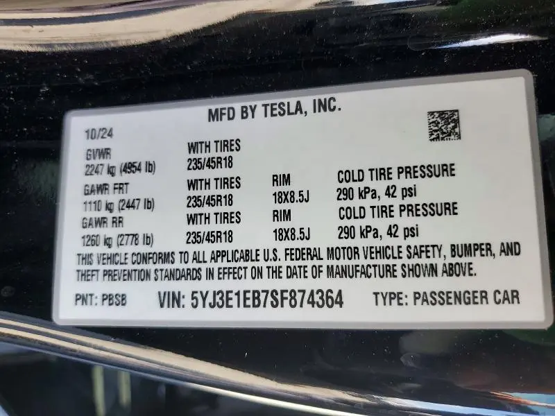2025 TESLA MODEL 3   