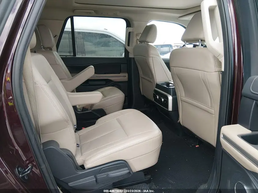 2024 FORD EXPEDITION XLT MAX