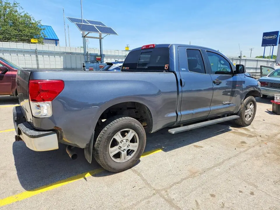 2010 TOYOTA TUNDRA DOUBLE CAB SR5  