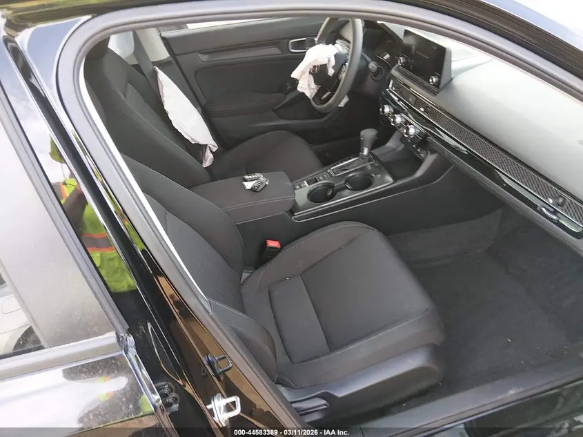 2025 HONDA CIVIC LX