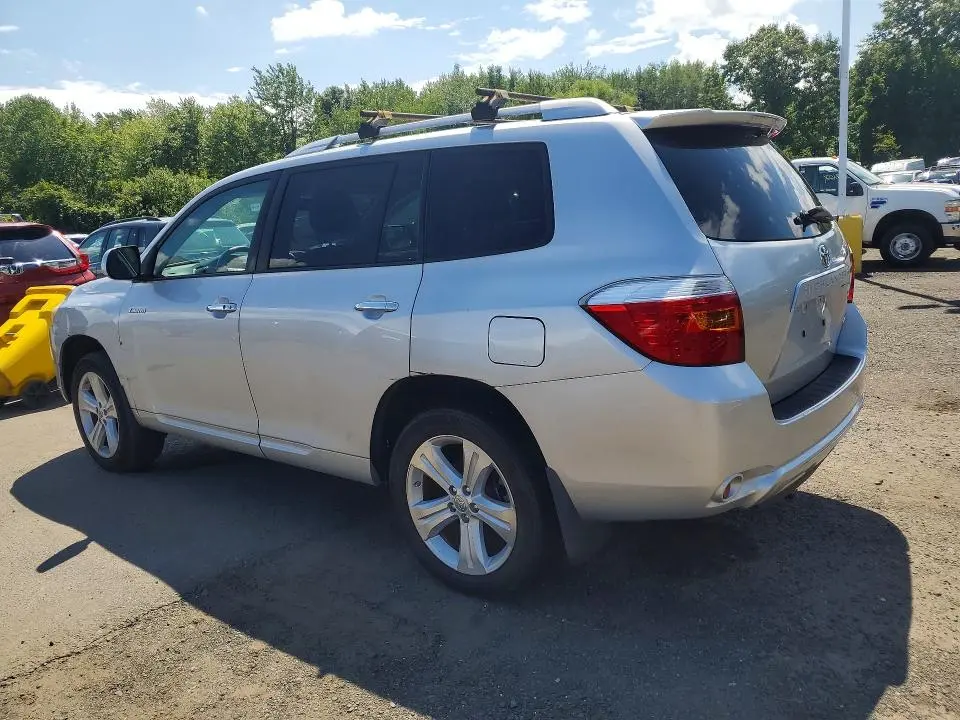 2010 TOYOTA HIGHLANDER LIMITED  