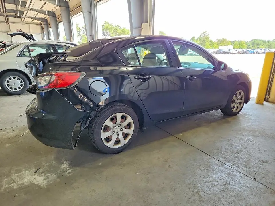 2013 MAZDA 3 I  