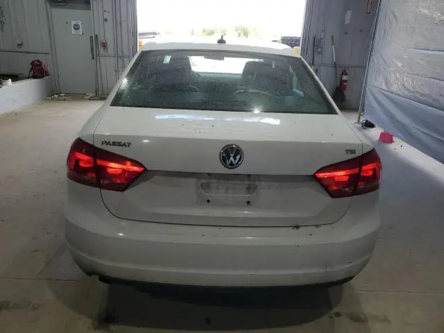 2015 VOLKSWAGEN PASSAT S  