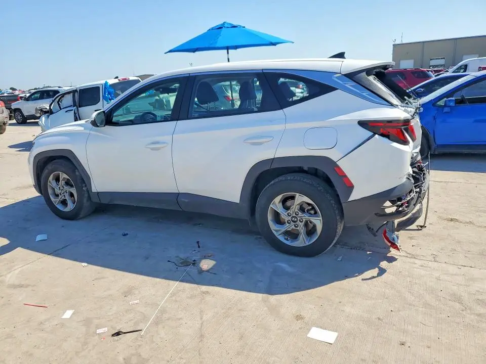 2024 HYUNDAI TUCSON SE  