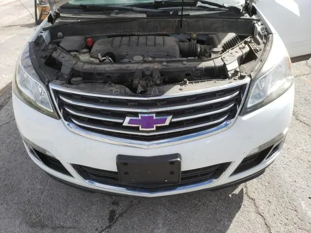 2017 CHEVROLET TRAVERSE LT  