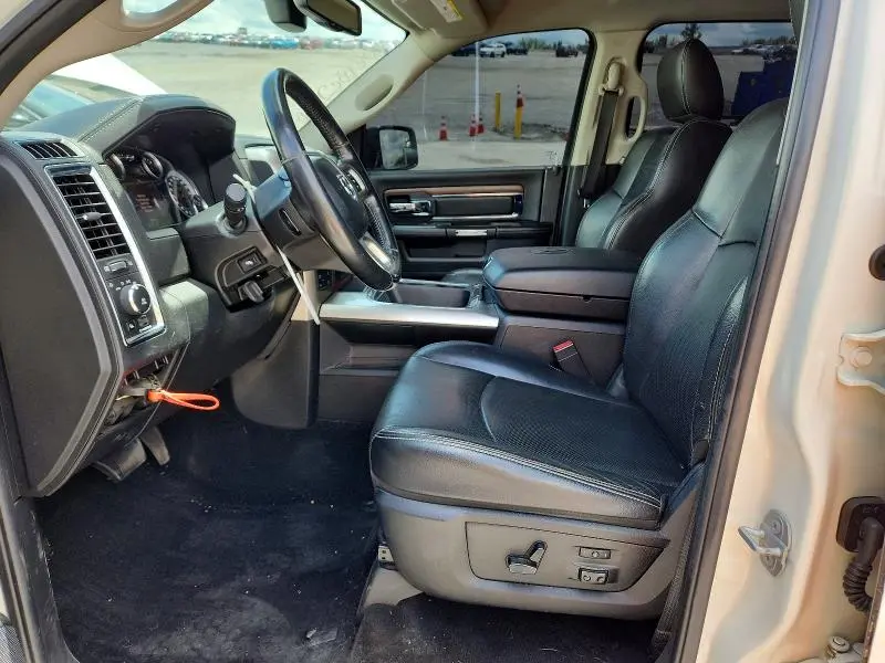 2016 RAM 1500 LARAMIE  