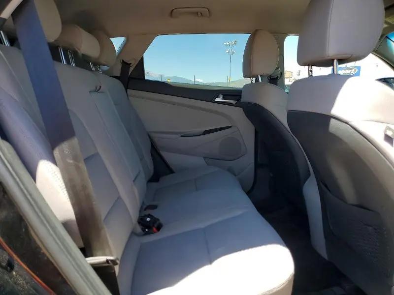 2020 HYUNDAI TUCSON SE  