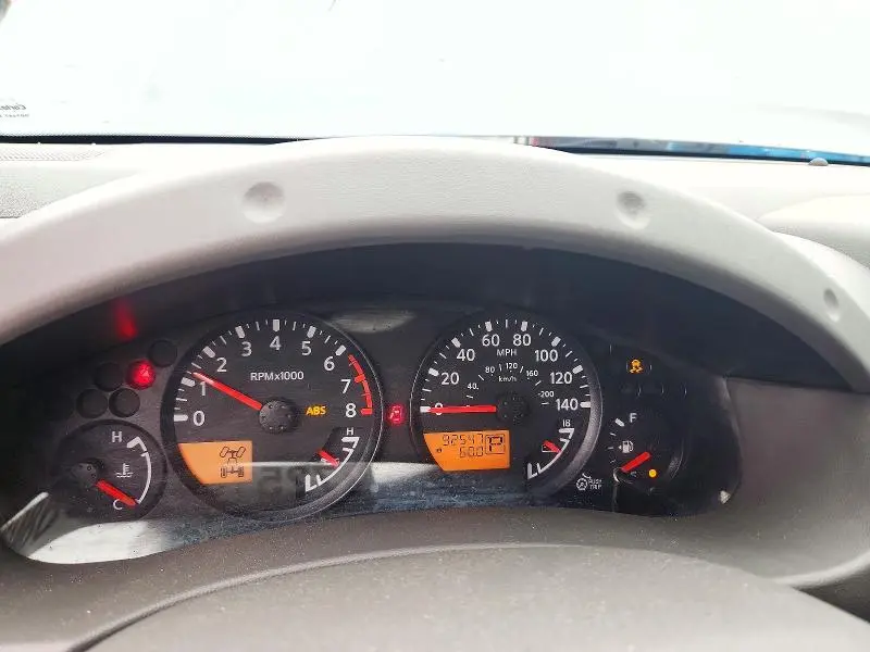 2016 NISSAN FRONTIER SV  