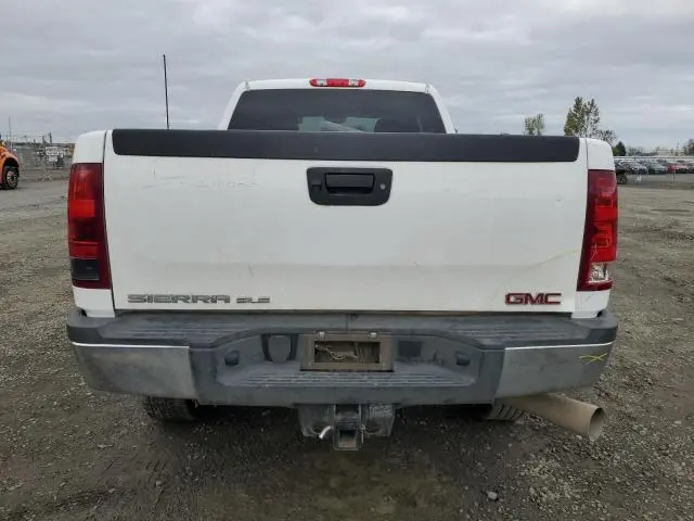 2013 GMC SIERRA K2500 SLE  